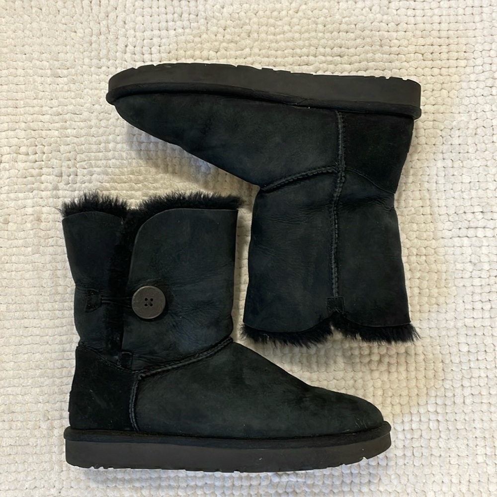 Uggs Black Bailey button boots